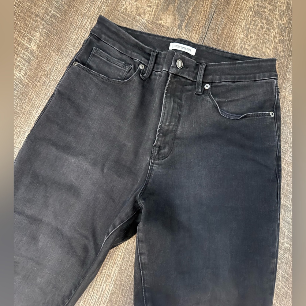 Good American Black Goodlegs Jeans - Picture 3 of 6